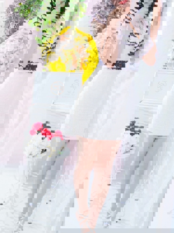 朱莉（あかり）-E