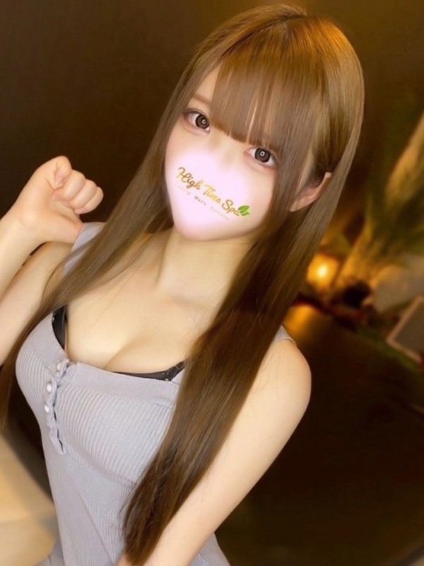 白桃かのん