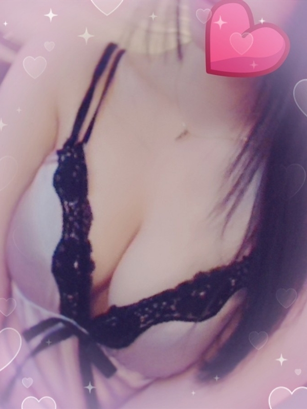 えいみ（20代後半）