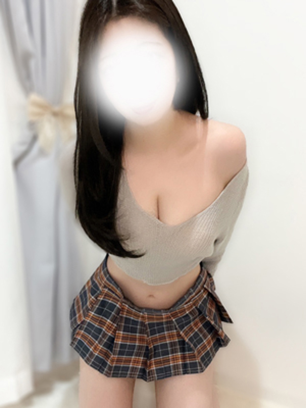 雫めい