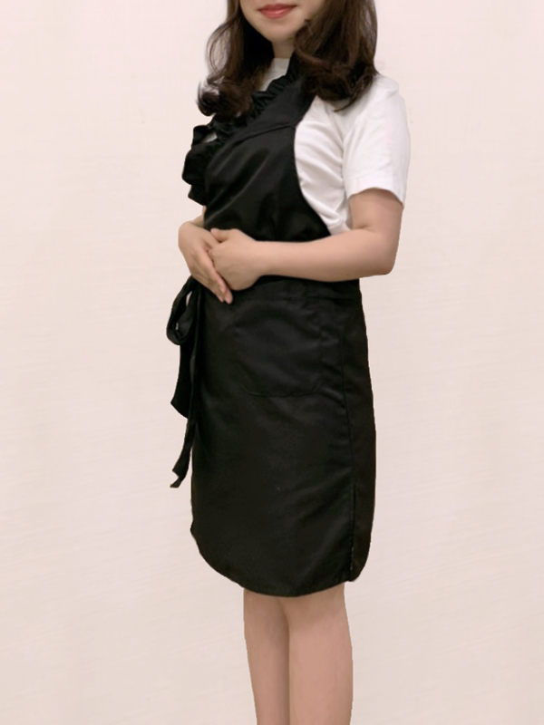 都築 ゆい（20代）