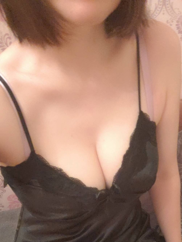 中井 紬