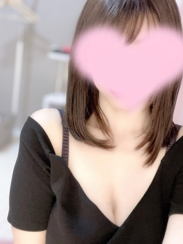 えみり