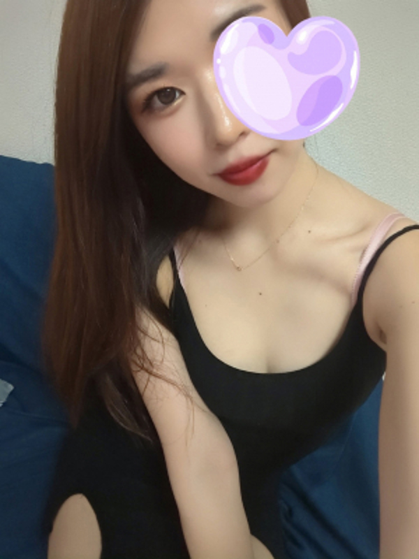 大阪もも【アンケート100点満連発の大型新人】