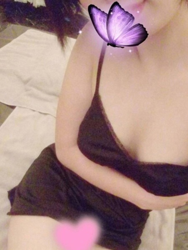 黒月 ゆあ