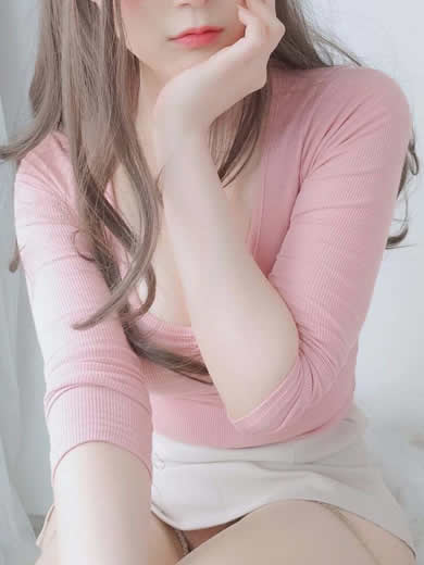 三上 鮎華 / Mikami Ayuna