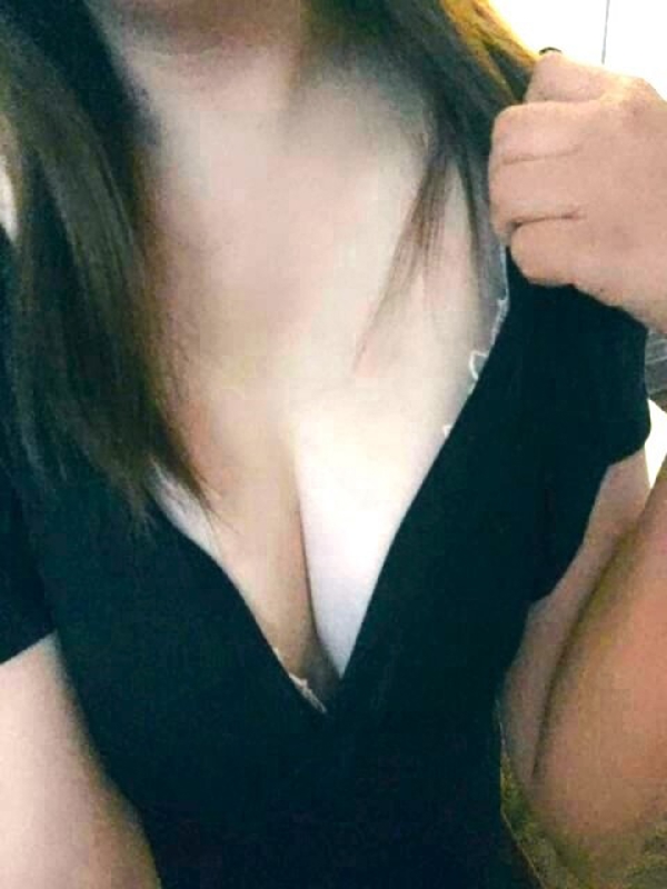 溝口　まゆ