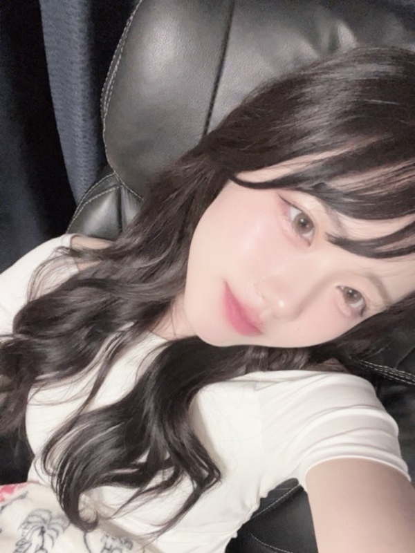 成瀬ひな