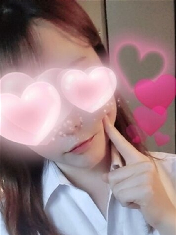 岸 あす香