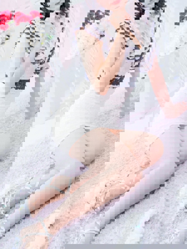 朱莉（あかり）-E