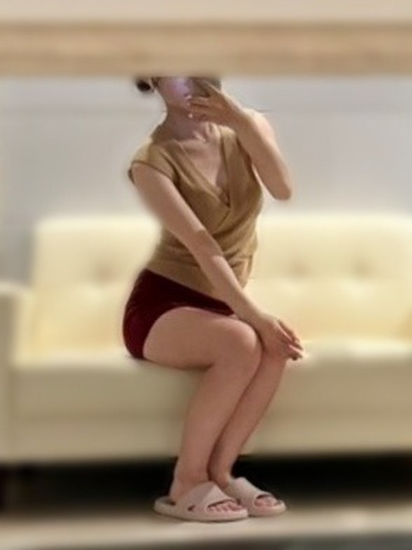 乙葉 ねね