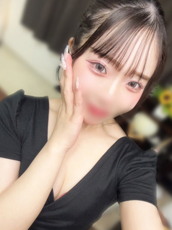 小林ゆあ