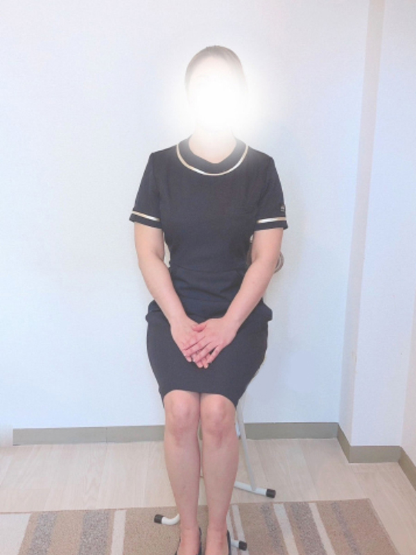 荒木ひかり