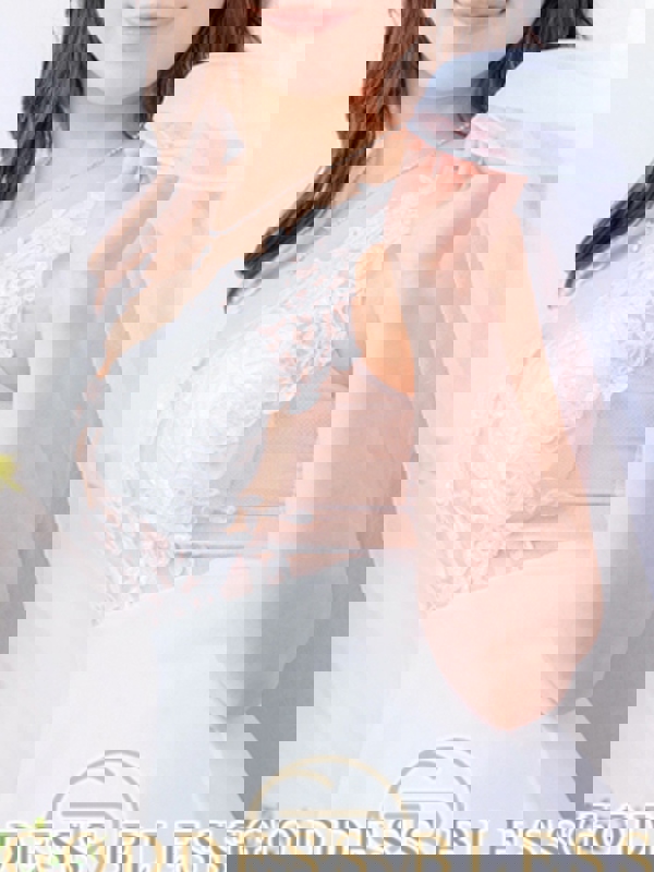 麻衣（まい）-E