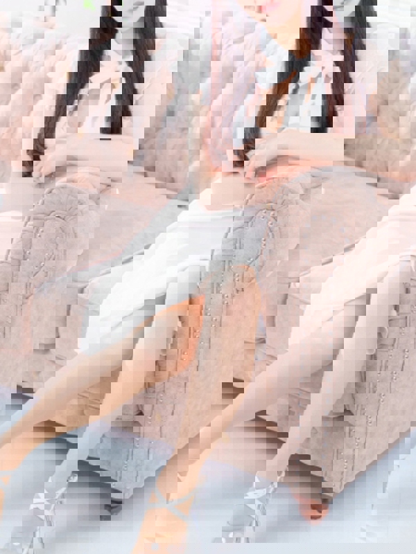 逢莉（あいり）-E