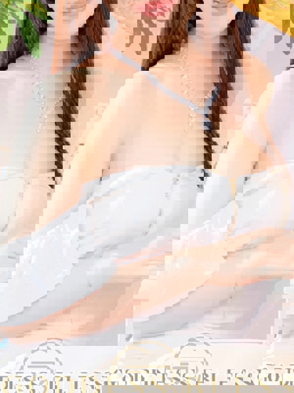 璃李（りり）-E