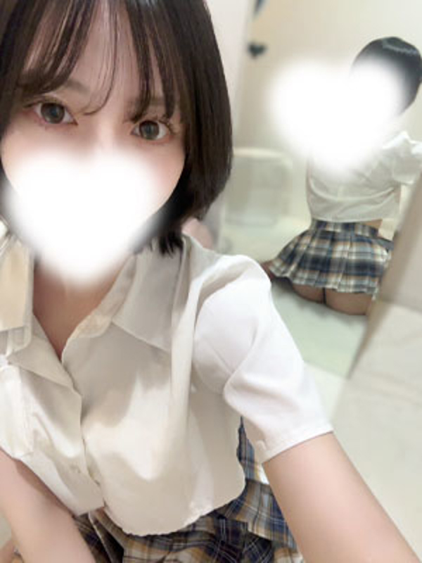 滝沢なつは